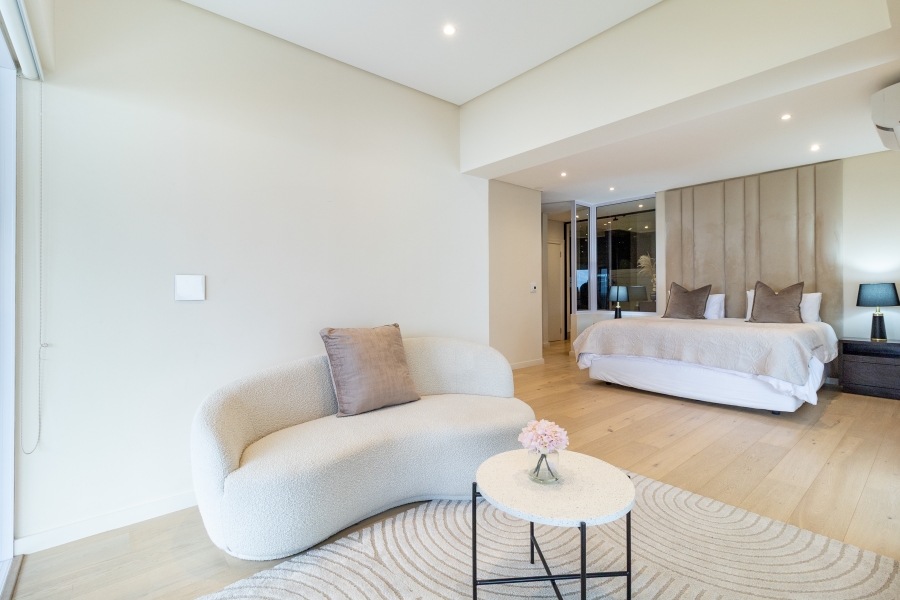 To Let 2 Bedroom Property for Rent in Clifton Western Cape